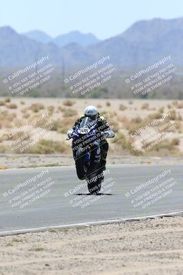media/Apr-20-2025-CVMA (Sun) [[39090e8767]]/Race 7-Middleweight Shootout/